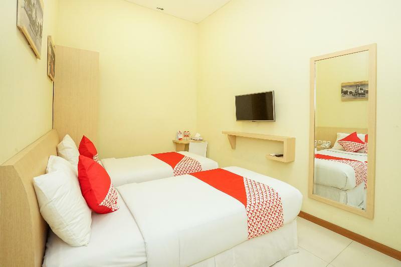 Oyo 272 M Suite Residence Malang Exteriér fotografie